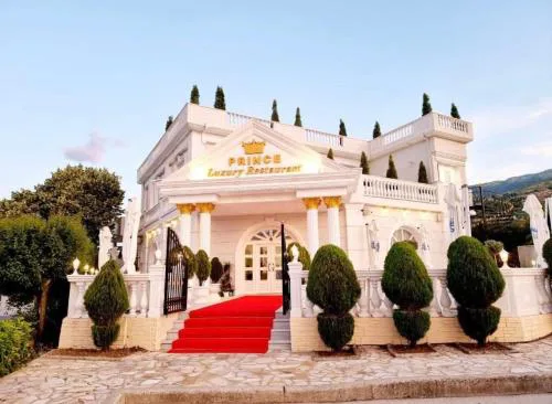 Prince Privé Suite