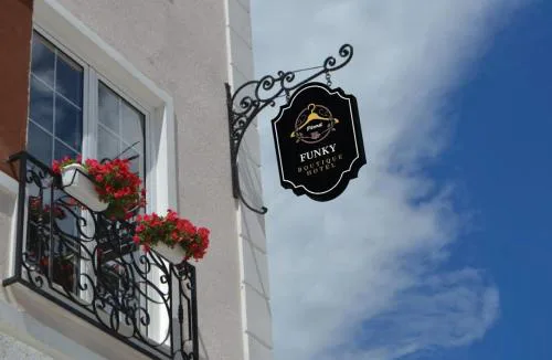 Funky Boutique Hotel & Adventures