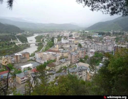Lagja partizani permet albania