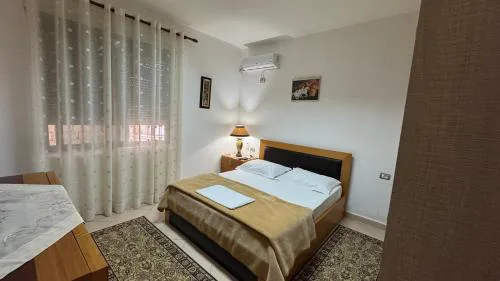 Maksi Guest House