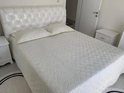 Apartament Oresti