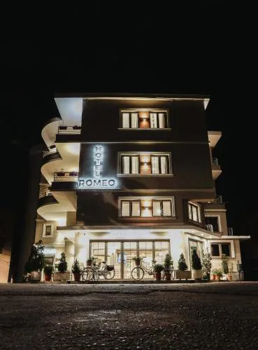 Hotel Romeo