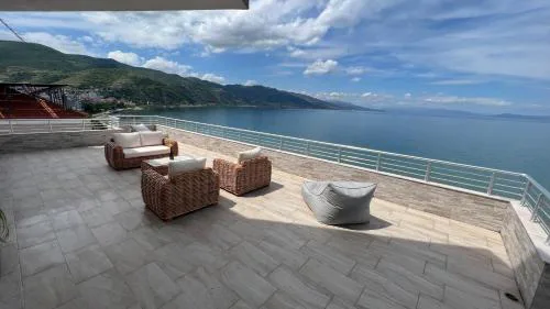 LostInPogradec