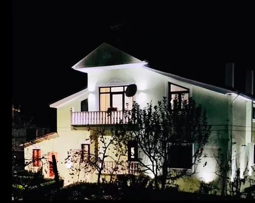 Vila Bashllari