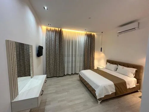 Shatri Hotel