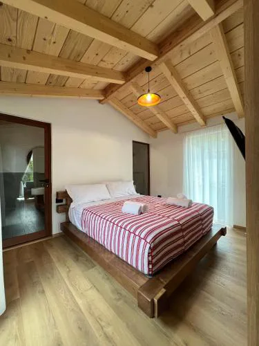 Guest House Si n'shpi tande - Mrizi i Zanave