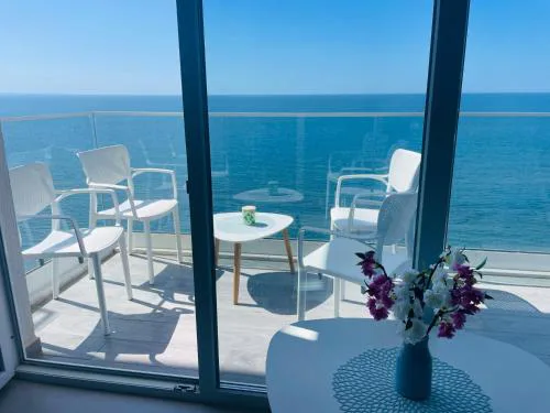 OCEAN PEARL in Albania