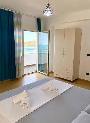 Saint Gin Apartment