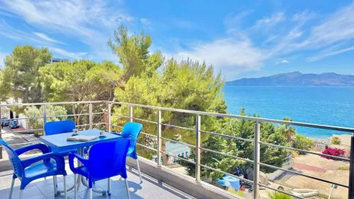 Deus Saranda Apartment