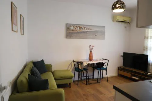 Daniel City Center Apartment