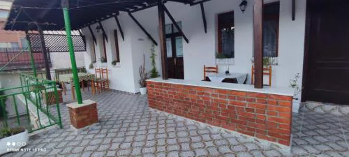 Guest House Baba Lluka