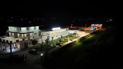 Hanna & Solei Hotel