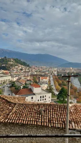 Hava Baci (old town)