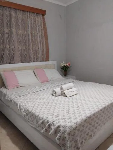 Metohu Guest Room