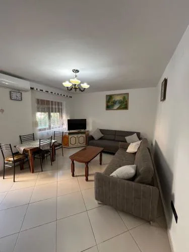 Apartament Eljo