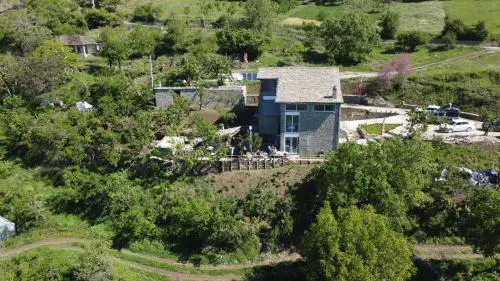 Xhaferri Guesthouse