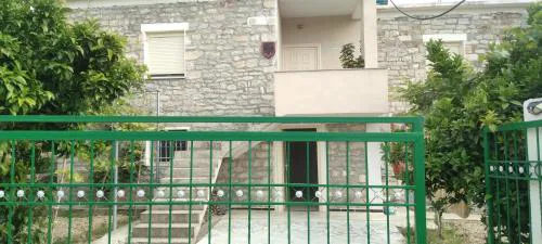 The stone house