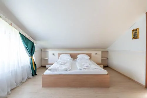 FarawayHomes Aparthotel Near Vienna Airport - Anytime Self Check-In