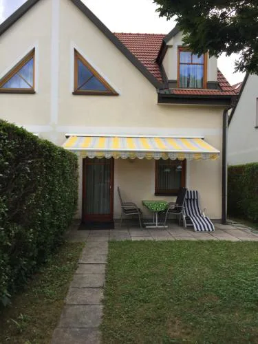 Familien Chalet mit direktem Bademantelgang zur Therme