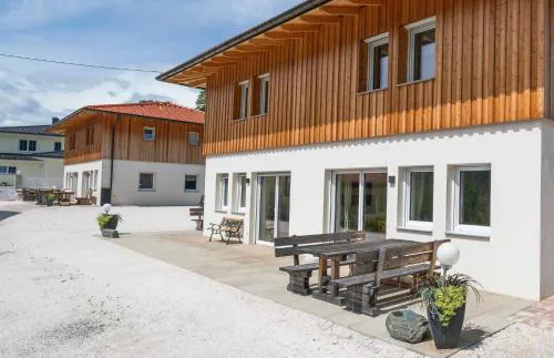 Ferienhaus4 familienfreundlich nahe Millstätter See, voll ausgestattete 85m2, jedes Schlafzimmer eigenes Bad, Sonnenterrasse, ideal für Aktivitäten am See oder in den Bergen