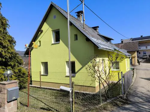 Nice small house in beautiful Carinthia