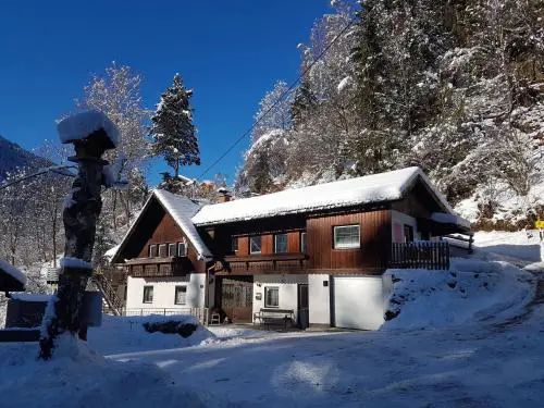 Apartment in Dorfzentrum near Lake