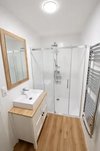Anita Apartment 2