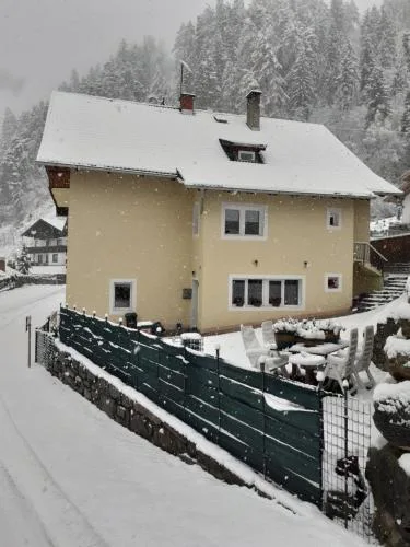 Zirnberg Appartements