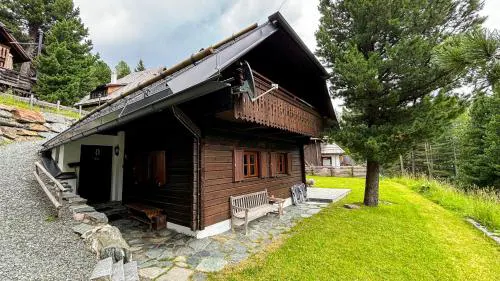 Almhaus Falkertzeit