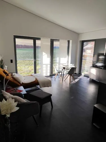 Stadt und See Nahes Appartment