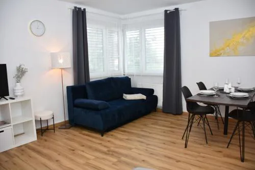 Studio apartment near center