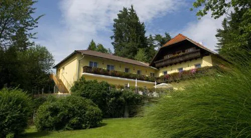 Pension Appartement Lanzer