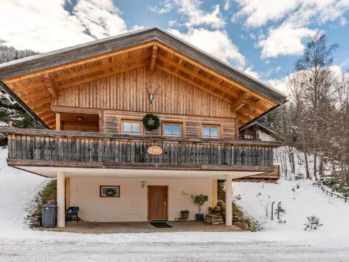 Chalet Chalet Venus by Interhome