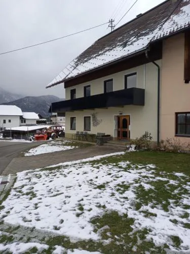 Apartment Komar