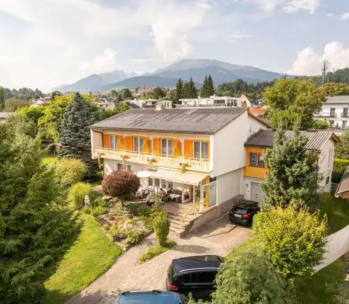 Haus Golker Ferienwohnungen & Frühstückspension