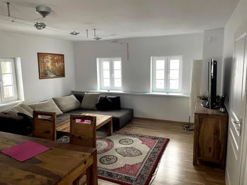 Ferienhaus mit Bergblick auf die Kremsmauer - ruhig und hundefreundlich
