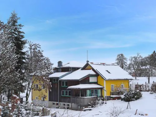 Holiday Home kleine Winten by Interhome