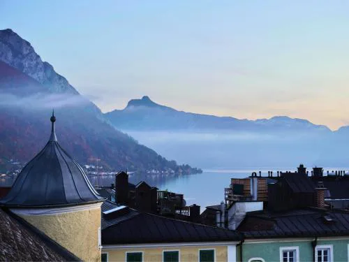 Altstadt Maisonette Gmunden DG mit Balkon und Seeblick