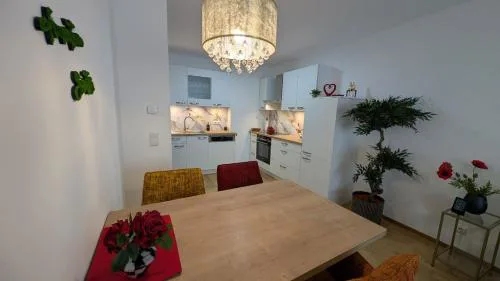 Fountain Suite Gmunden - balcony - Luxuriöses Apartment mit Balkon