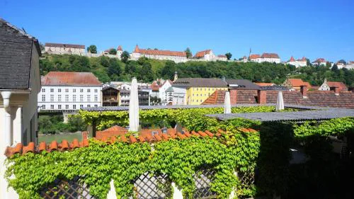 Gästehaus Burgblick im Weinhaus Pachler