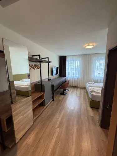 Turm Inn 24H Self Check In By H&H Hotels