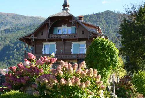 Wohnen am See Villa Schrötter direkt am Traunsee