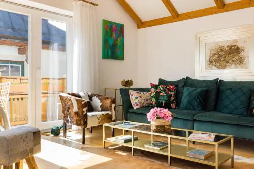 Pfamhaus Luxury Apartments