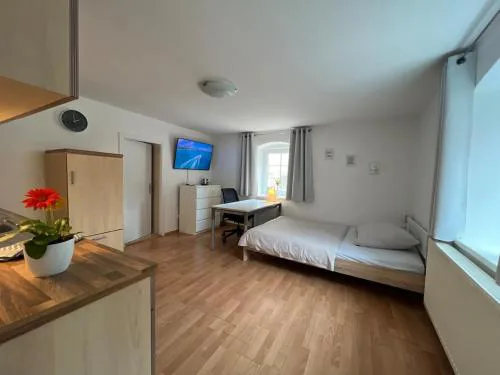 Yellow House Apartments - Top 5