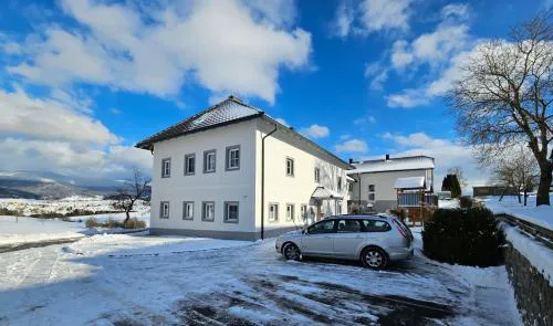 HOCHFICHTBLICK Apartments
