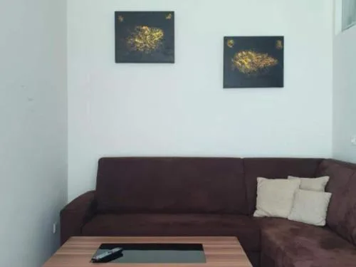 one bedroom apartment