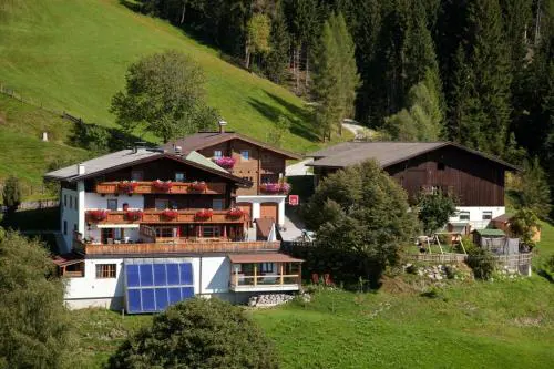 Berggasthof-Ferienbauernhof Habersatt
