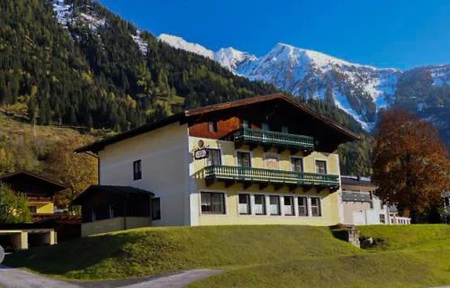 Harbachwirt, Gasthof