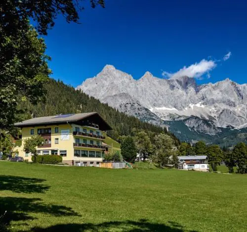 Hotel Bergglück