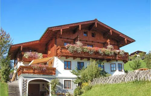 Helle Ferienwohnung In Flachau